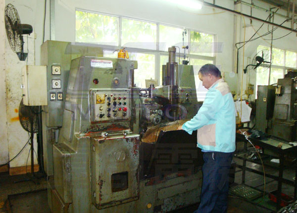 滾齒機(jī)